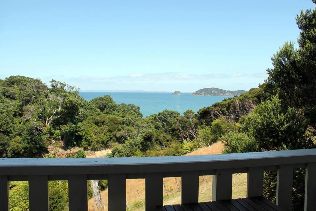 Pohutukawa Coastal Chalets Coromandel Eksteriør billede