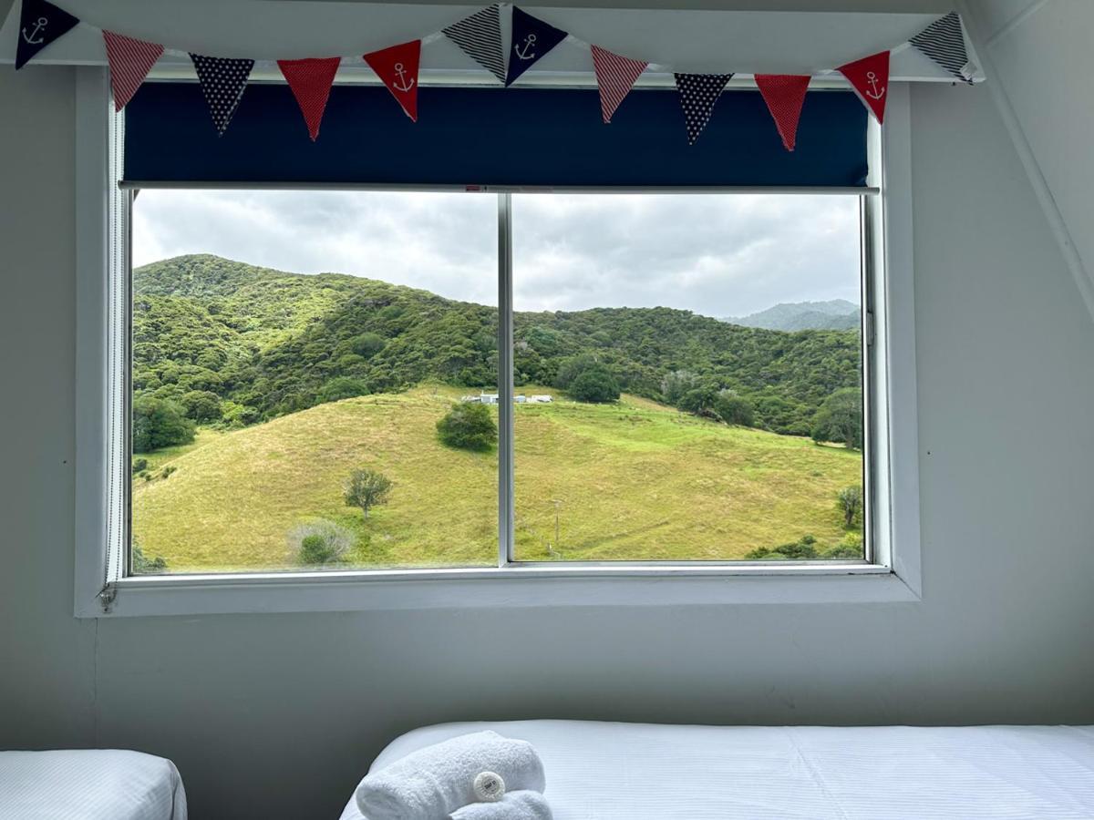 Pohutukawa Coastal Chalets Coromandel Eksteriør billede