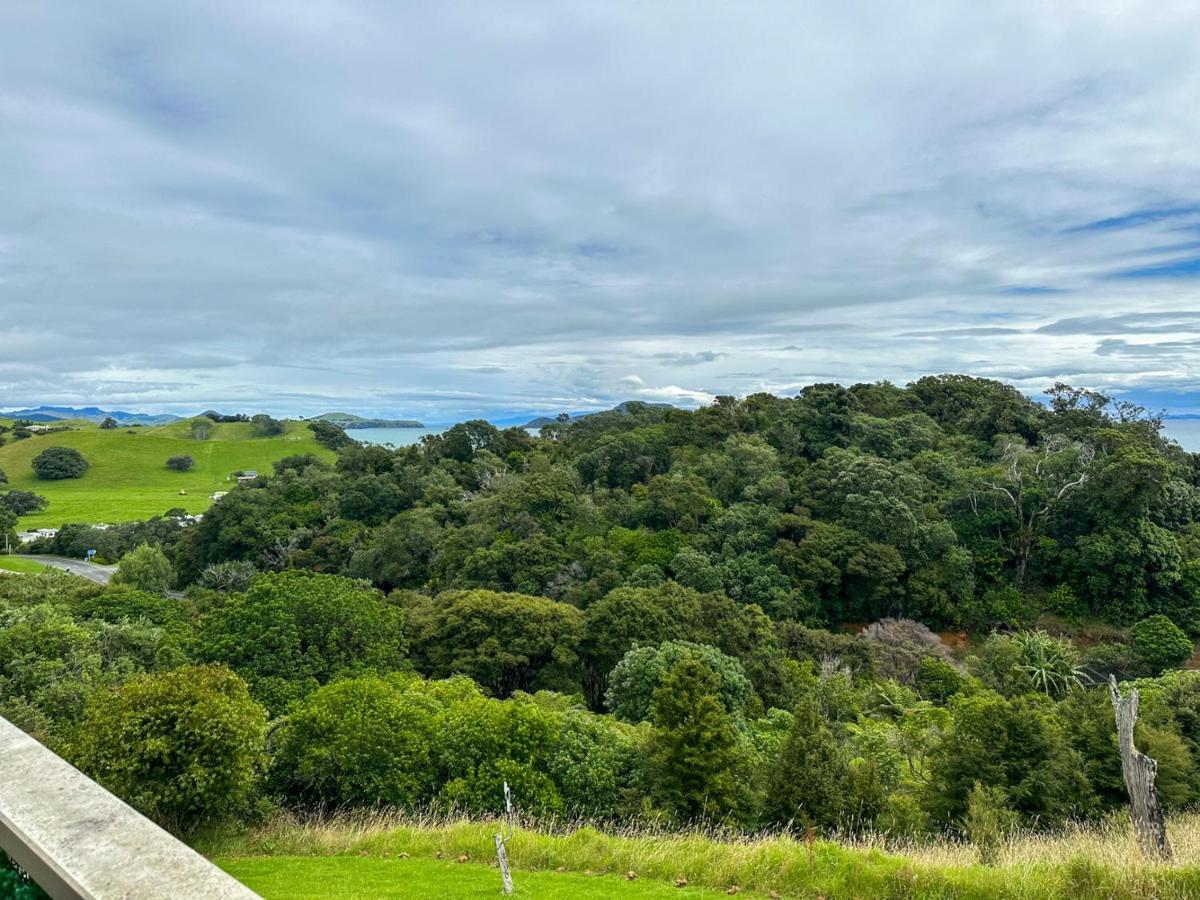 Pohutukawa Coastal Chalets Coromandel Eksteriør billede