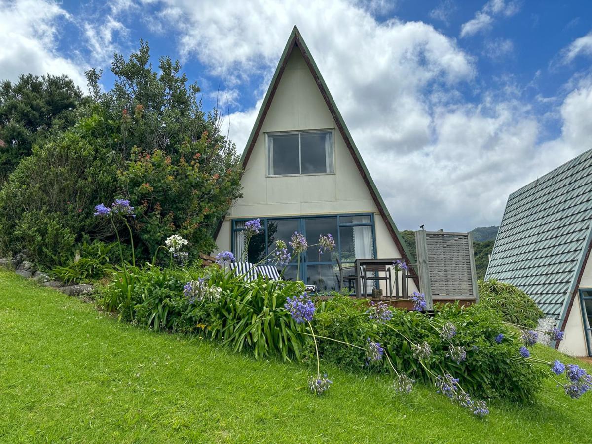 Pohutukawa Coastal Chalets Coromandel Eksteriør billede