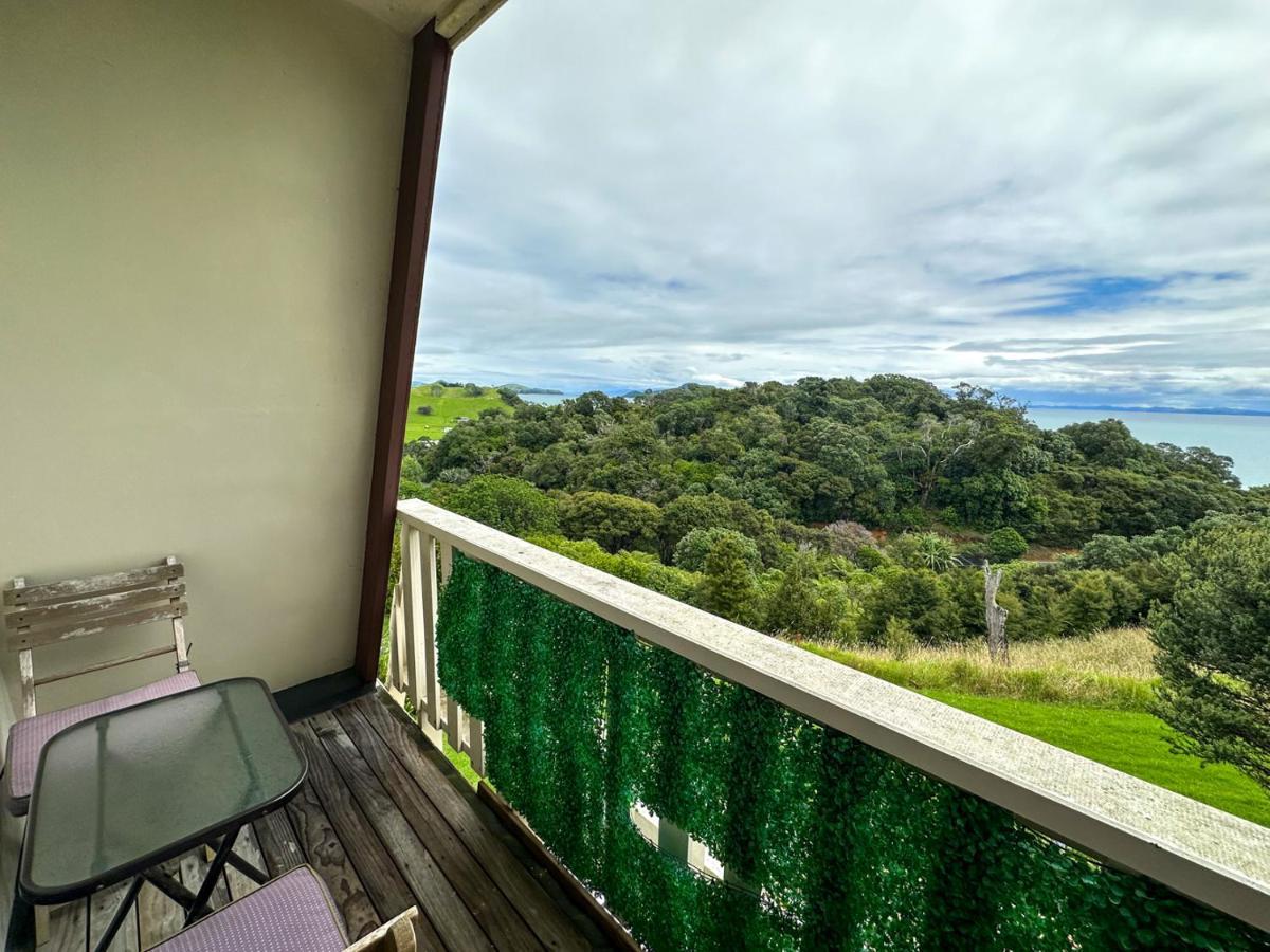 Pohutukawa Coastal Chalets Coromandel Eksteriør billede