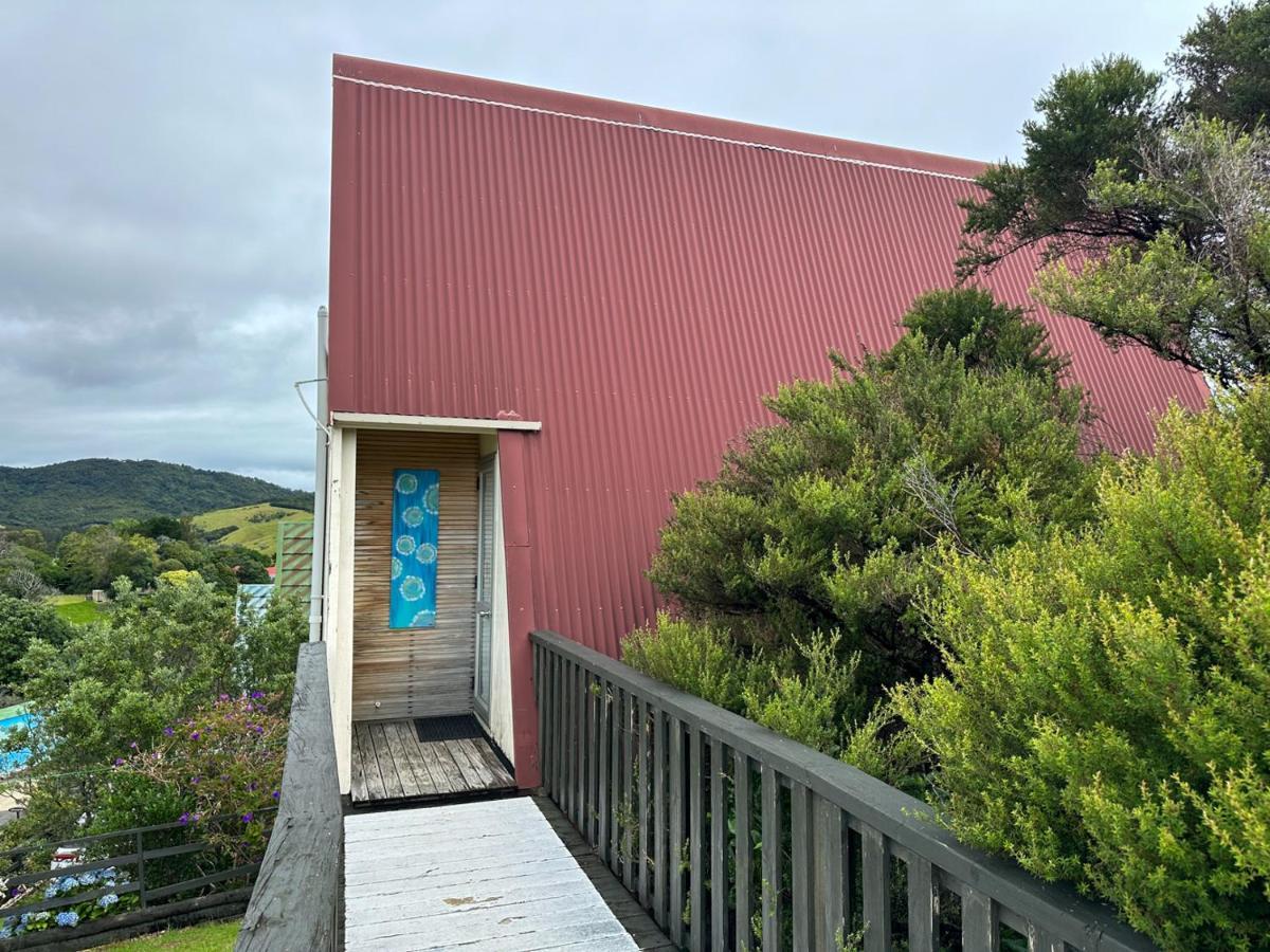 Pohutukawa Coastal Chalets Coromandel Eksteriør billede